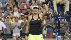 Сензацията е факт! Младата Бенчич изхвърли Серина от Торонто + ВИДЕО