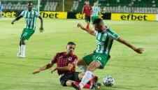 Проблем за Берое: Камбуров, Камара и Генов аут за мача с Пирин