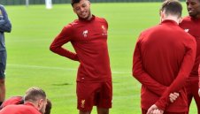 Окс вече е готов за игра