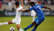 Балотели посвети гола си за Италия на Астори