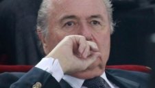 ФИФА започна разследване срещу шефа си Сеп Блатер