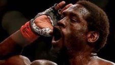 Каноние: Стрикланд не полетя като зомби, но го разкървавих