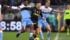 Какъв странен мач само! Безобразно слаб Юве обърна Лацио, Роналдо с победен гол от дузпа