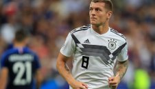 Удар за Германия! Кроос пропуска квалификациите за Евро 2020