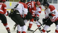 ЦСКА разгроми Левски в хокейното Вечно дерби