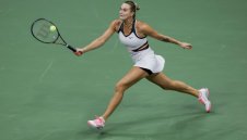 Арина Сабаленка победи италианка за пети пореден път