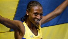 Световна шампионка на 1500 метра изгърмя с допинг