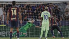 Барселона с първи фамозен обрат за сезона