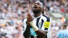 Френска звезда на Нюкасъл пак е аут поради контузия