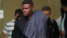 Томас Партей се яви в съда по обвинения в серия от изнасилвания