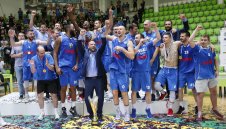 Левски Лукойл оцеля в Ботевград и грабна баскетболната титла