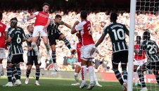 1:1 до 96 минута: Арсенал посече Ман Юнайтед с късни голове