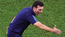 Скалони се стресна заради теч на информация преди битката с Нидерландия