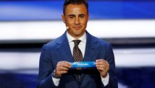 Канаваро сменя Пирло