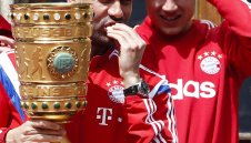 От Байерн увериха: Гуардиола не е алчен