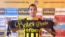 Ботев Пловдив се похвали, че преподписа със защитник