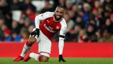 Удар за Арсенал! Лаказет пропуска дербито с Юнайтед