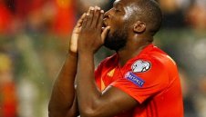 Лукаку отнесе солена глоба от Юнайтед