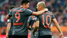 Левандовски: Респект за Робен!