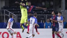 САЩ тресна Панама и е на 1/4 финал за "Голд Къп"