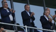 Наско Сираков не издържа, тръгна си преди края на Лудогорец – Левски + ВИДЕО