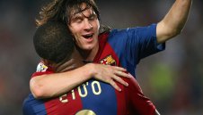 Меси все още е едно срамежливо дете