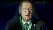 Дерменджиев: Без еуфория! 2:0 е коварен резултат + ВИДЕО