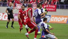 Надъхват Етър с премии за бой над Левски