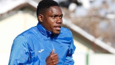 Левски без Менголо на "Тича"