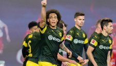 Дортмунд съсече "биковете" и без Ройс, остана на 6 точки пред Байерн + ВИДЕО и СНИМКИ