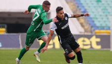 Локомотив Пловдив повали Хебър след вратарска грешка