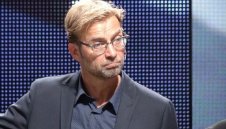 Клопо: Понякога стоя и не правя нищо