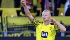 Сити, Ливърпул, Юнайтед или Реал? Легенда каза къде отива Халанд