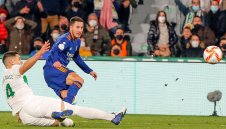 Арсенал стартира преговори за халф на Реал Мадрид