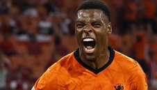 Байерн за чудото Дъмфрис: Не струва 15 млн. евро