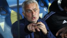 Моуриньо спира трансферите в Реал, трима играчи получават последен шанс