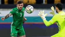 Абърдийн с Димитър Митов с втора поредна загуба