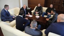 Бойко Борисов към феновете на Левски: Акциите трябва да са при вас + ВИДЕО