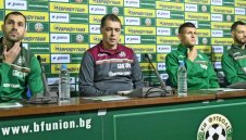 Хубчев дава пресконференция утре