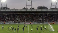 10 000 дойдоха на тренировка на Италия