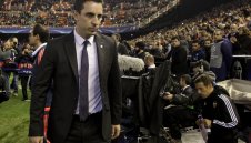 Гари Невил тръгна със загуба на "Местая"