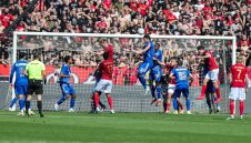 Гранд гледа звездите на ЦСКА и Левски, вече си хареса „канарчета“