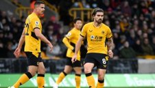 Задава се свирепа битка между Барса и Юнайтед за халф на Уулвс