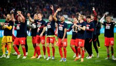 С гол в добавеното време: РБ Лайпциг на финал за Купата