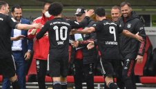 Жега в Мюнхен: Левандовски писа Слаб (2) на Салихамиджич