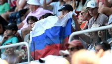 Забраниха флаговете на Русия и Беларус в Австралия
