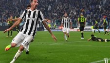 Юве продължи безпогрешната си серия в Шампионска лига