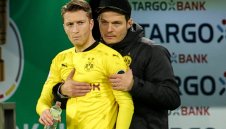 Жега: Феновете в Дортмунд скочиха на Ройс