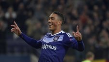 Челси надцаква Юнайтед за белгийски суперталант