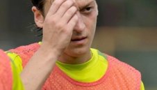 Йозил уреден във вилата на Флорентино